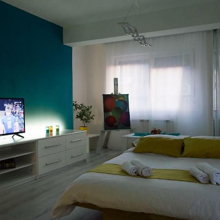 Aatma Apartment Skopje Buitenkant foto